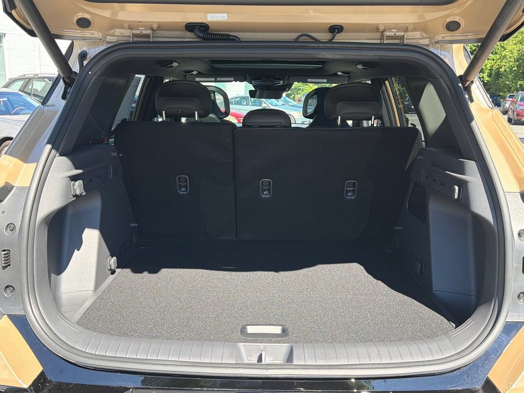 New 2027 Kia Seltos X-Line S w/ X-Line S Premium Package AWD/4WD image 6