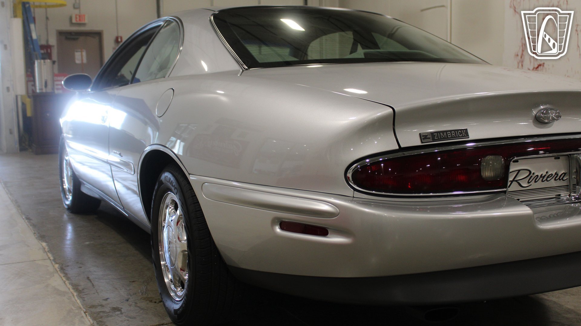 Used 1999 Buick Riviera Supercharged Coupe FWD image 28