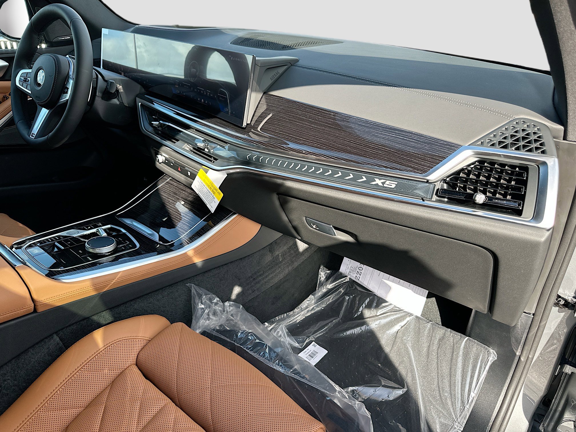 New 2026 BMW X5 sDrive40i w/ M Sport Package image 24