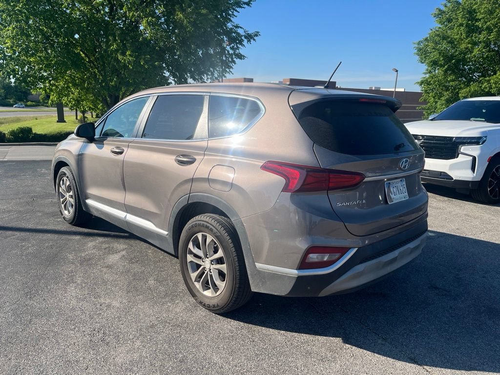 Used 2019 Hyundai Santa Fe SE FWD image 4
