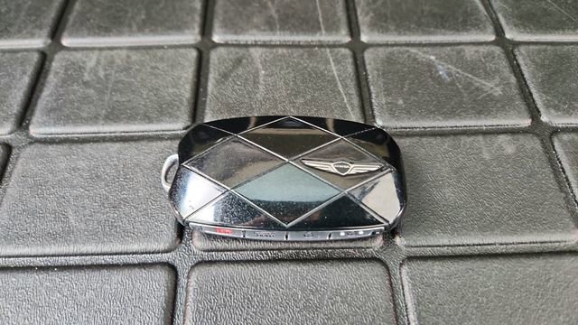 Used 2025 Genesis GV80 3.5T e-SC image 65