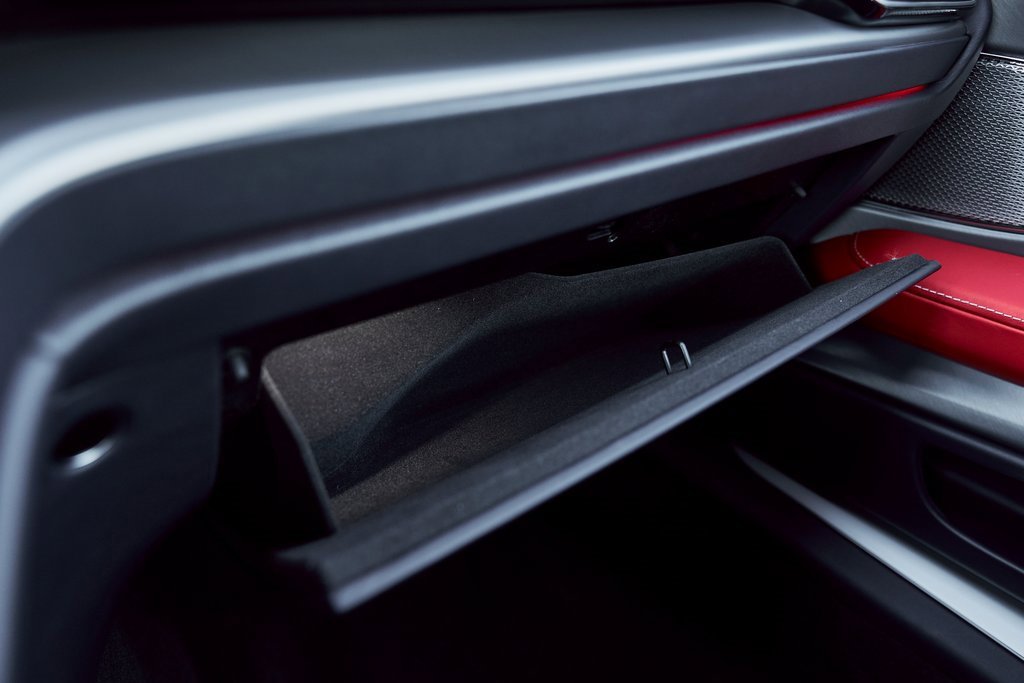 Used 2024 Aston Martin DB12 image 64