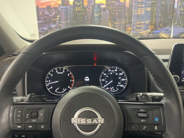 Used 2023 Nissan Rogue SL image 12