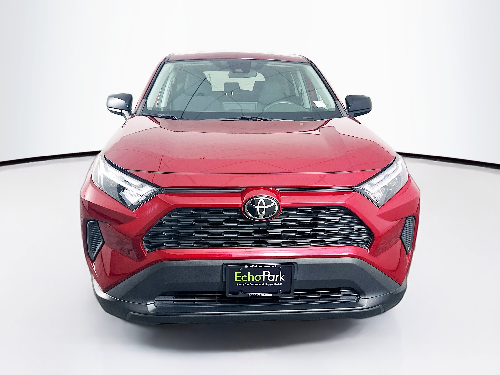 Used 2023 Toyota RAV4 LE FWD image 2