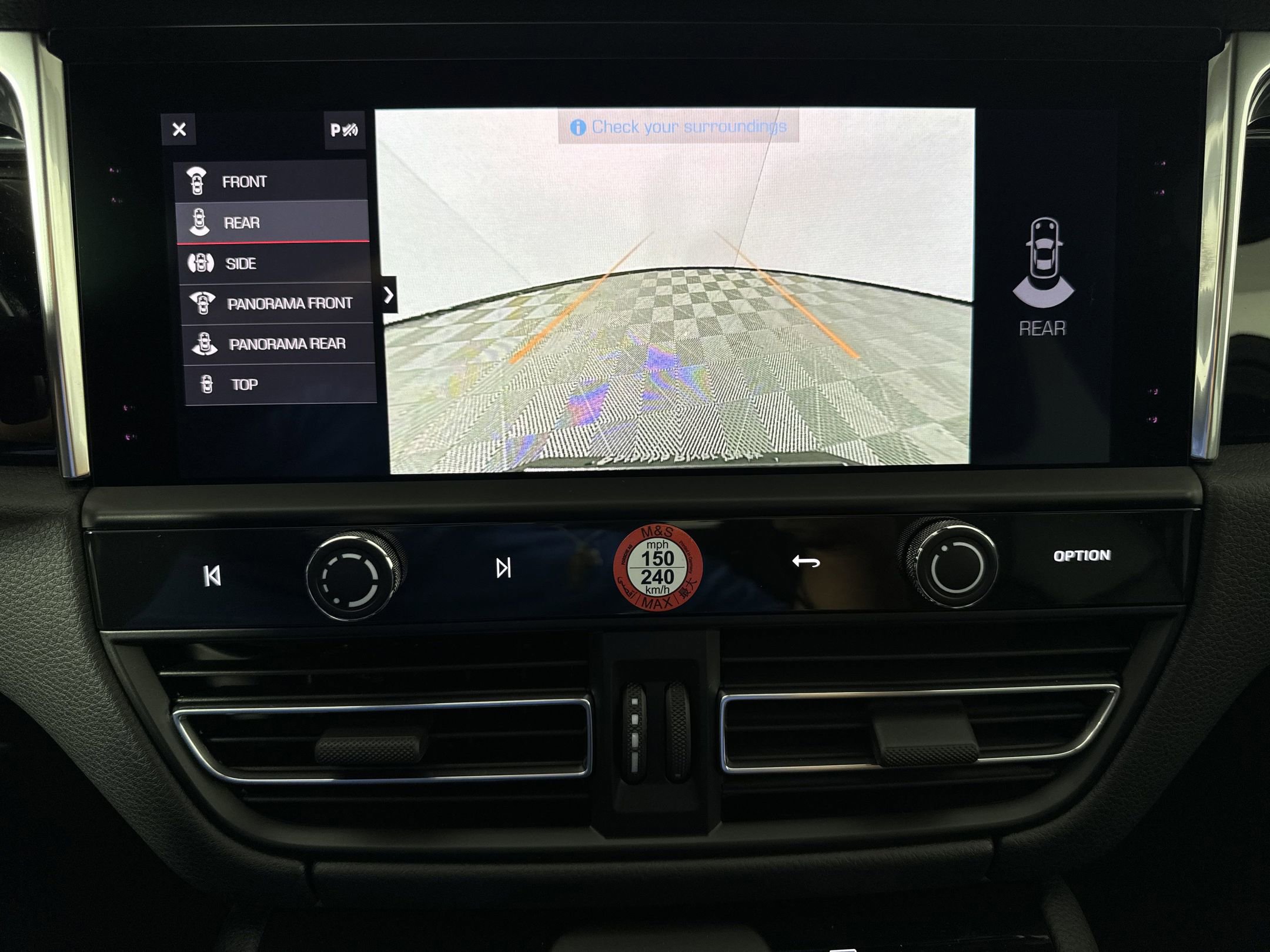 Certified 2025 Porsche Macan S image 20