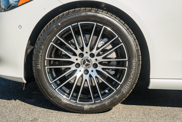 New 2027 Mercedes-Benz C 300 4MATIC Sedan image 17