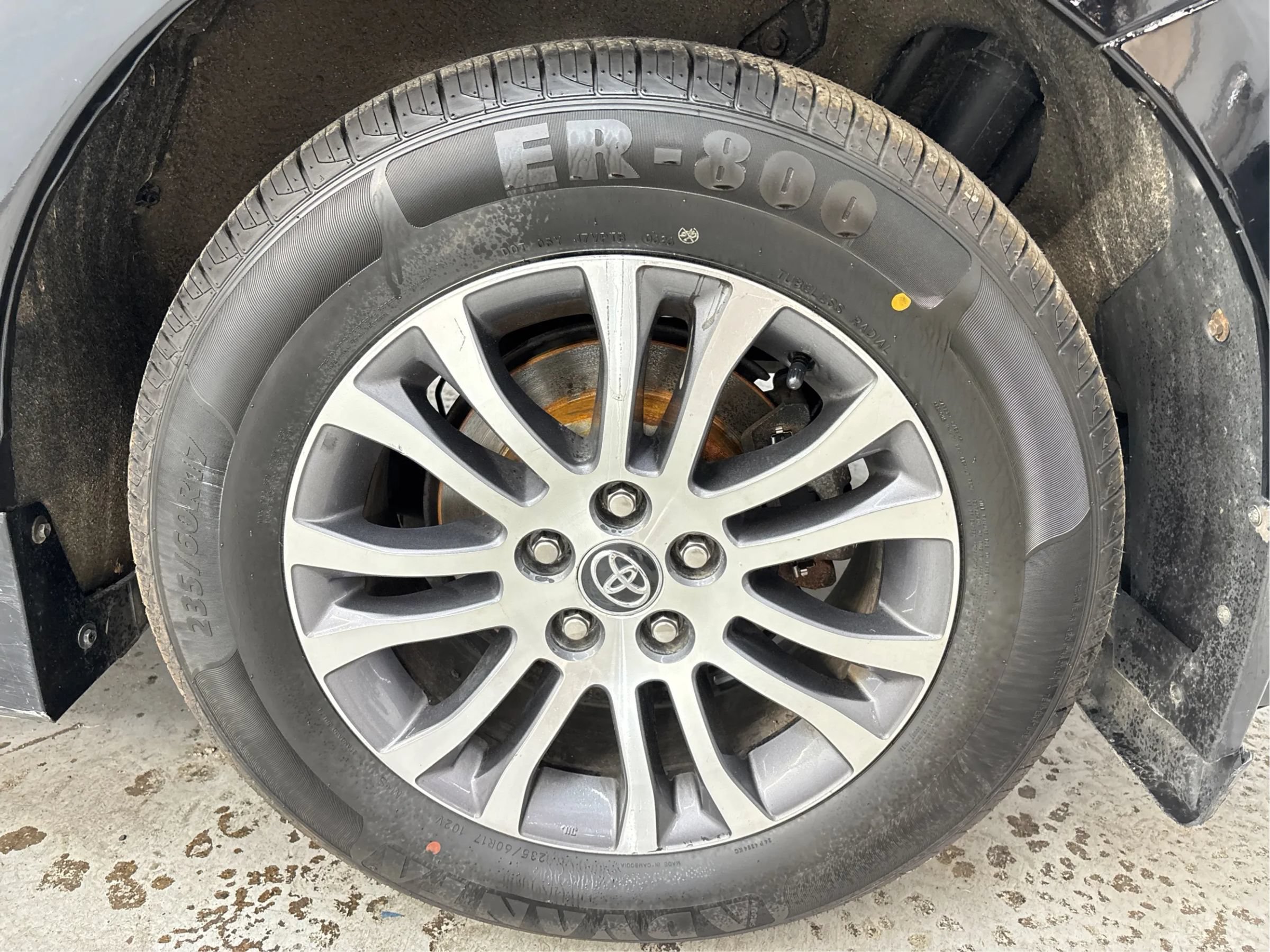 Used 2019 Toyota Sienna XLE FWD image 30