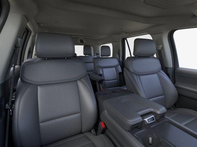 New 2026 Ford Expedition Active image 11