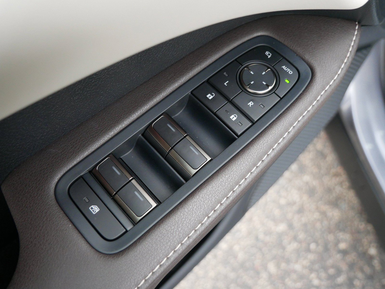 Certified 2023 Lexus RX 350 AWD w/ Cold Area Package image 15