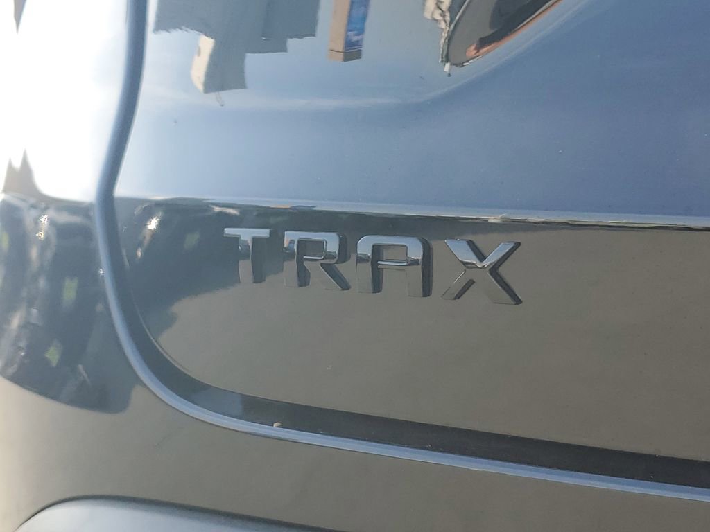 New 2026 Chevrolet Trax RS image 3