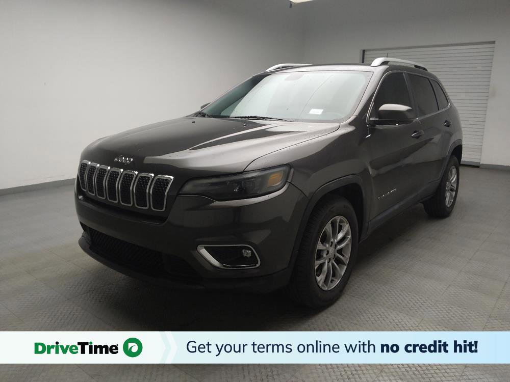 Used 2019 Jeep Cherokee Latitude Plus w/ Cold Weather Group image 1