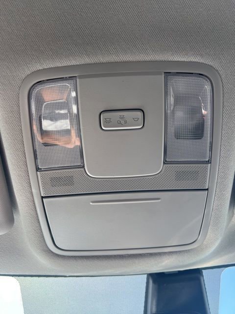 Used 2025 Kia Soul LX w/ LX Technology Package FWD image 20