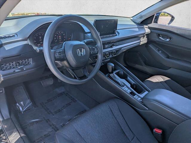 Used 2023 Honda Accord EX image 9