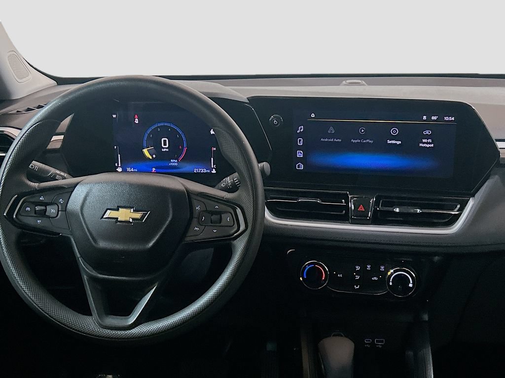 Used 2025 Chevrolet TrailBlazer LT w/ Driver Confidence Package FWD image 18
