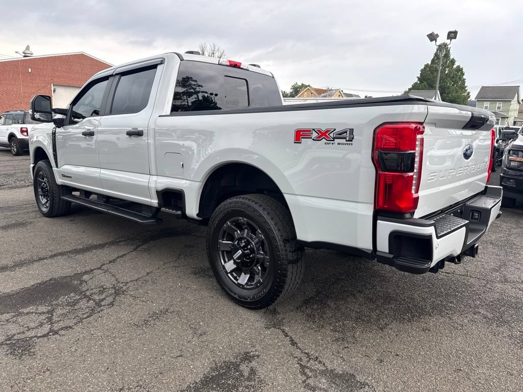 Used 2025 Ford F250 XL w/ STX Appearance Package AWD/4WD image 7