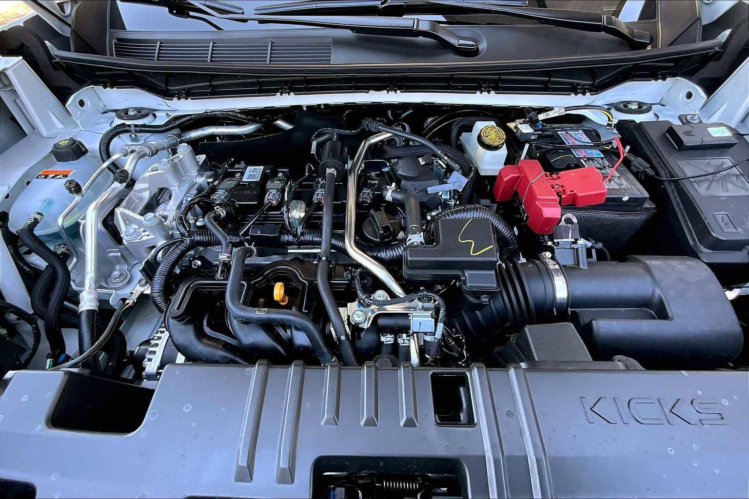 New 2026 Nissan Kicks SR image 16