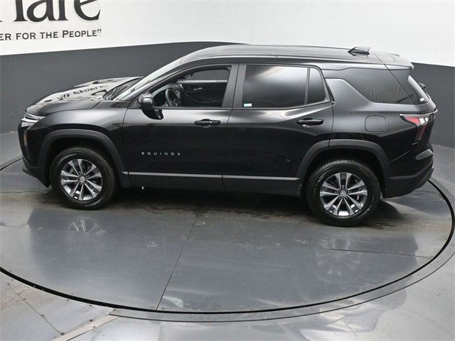 Used 2025 Chevrolet Equinox LT image 43