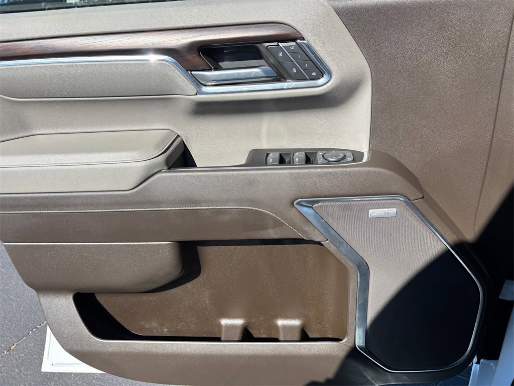 Certified 2023 GMC Sierra 1500 SLT image 25