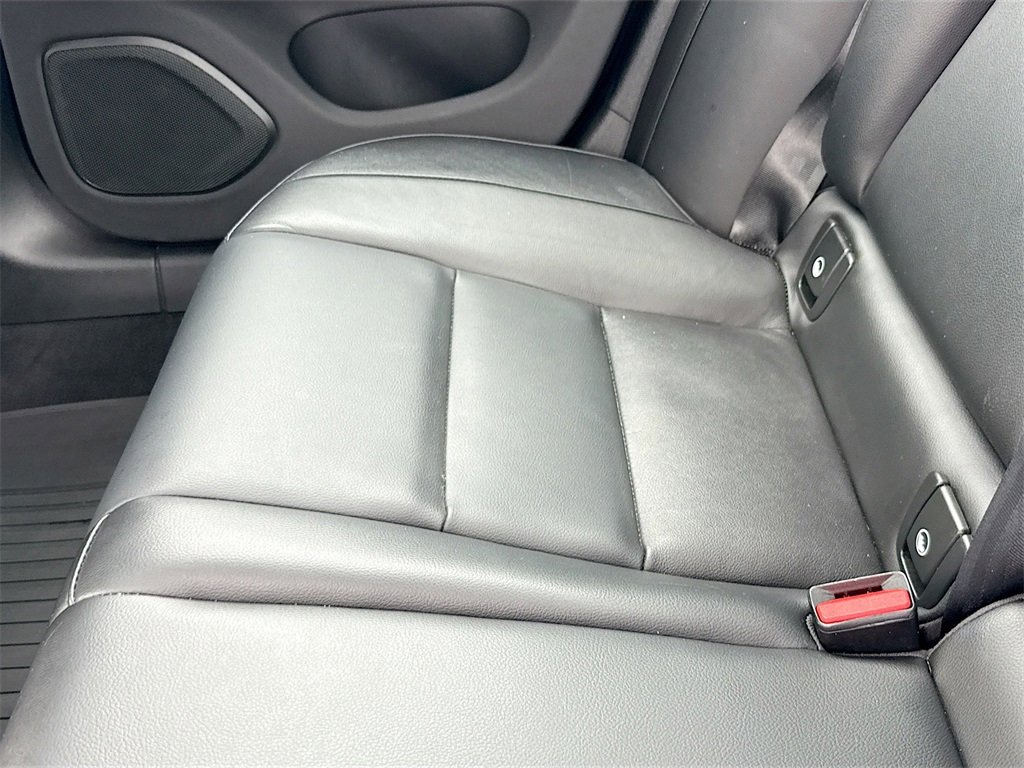 Used 2022 Volvo S60 T8 Inscription image 29