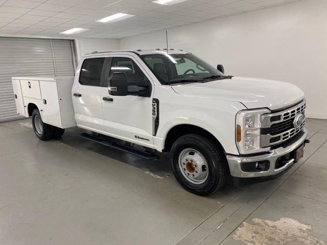 New 2025 Ford F350 XL w/ XL Chrome Package image 3