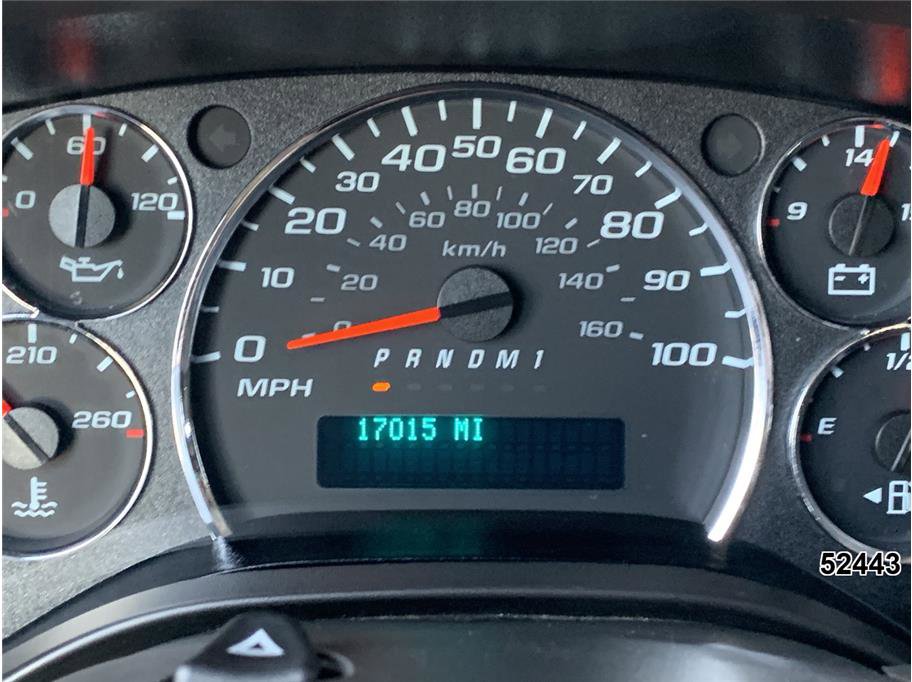 Used 2024 GMC Savana 2500 w/ Driver Convenience Package image 28