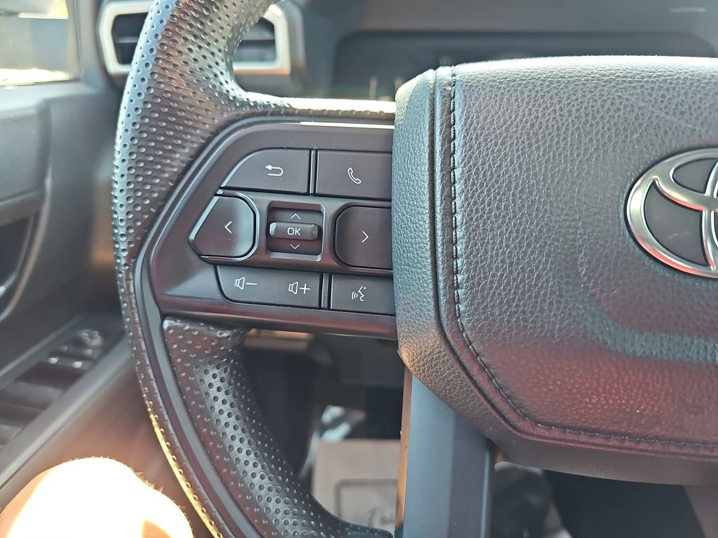 Used 2024 Toyota Tacoma SR AWD/4WD image 20