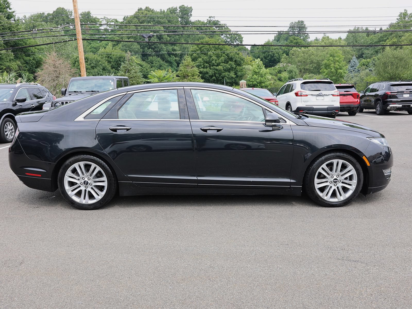 Used 2014 Lincoln MKZ AWD w/ Equipment Group 102A Reserve image 8