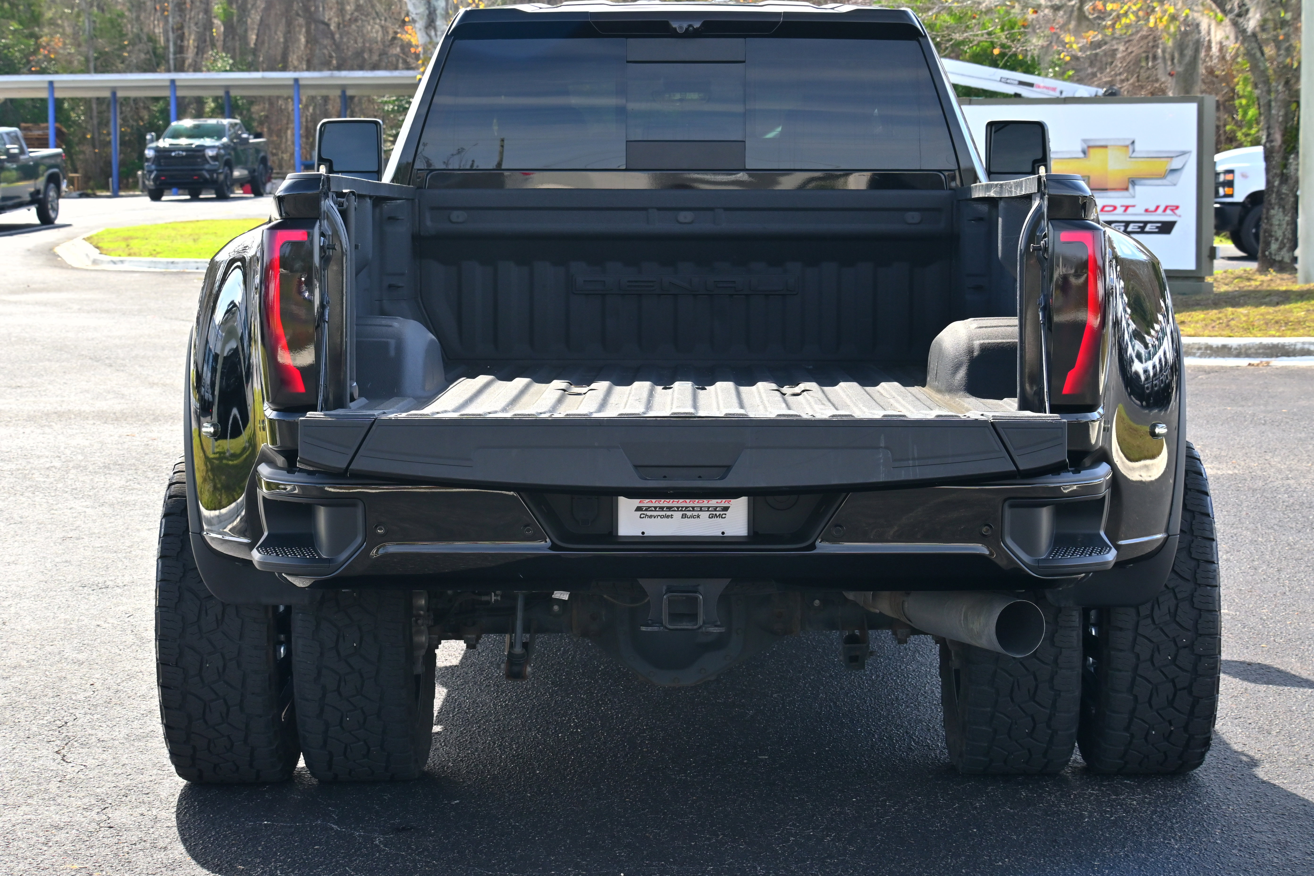 Used 2024 GMC Sierra 3500 Denali Ultimate image 36