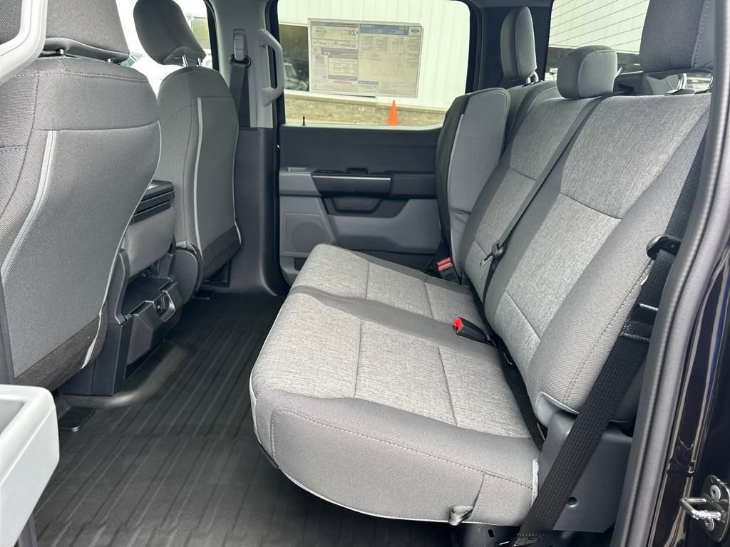 New 2025 Ford F150 XL w/ Equipment Group 103A High image 27