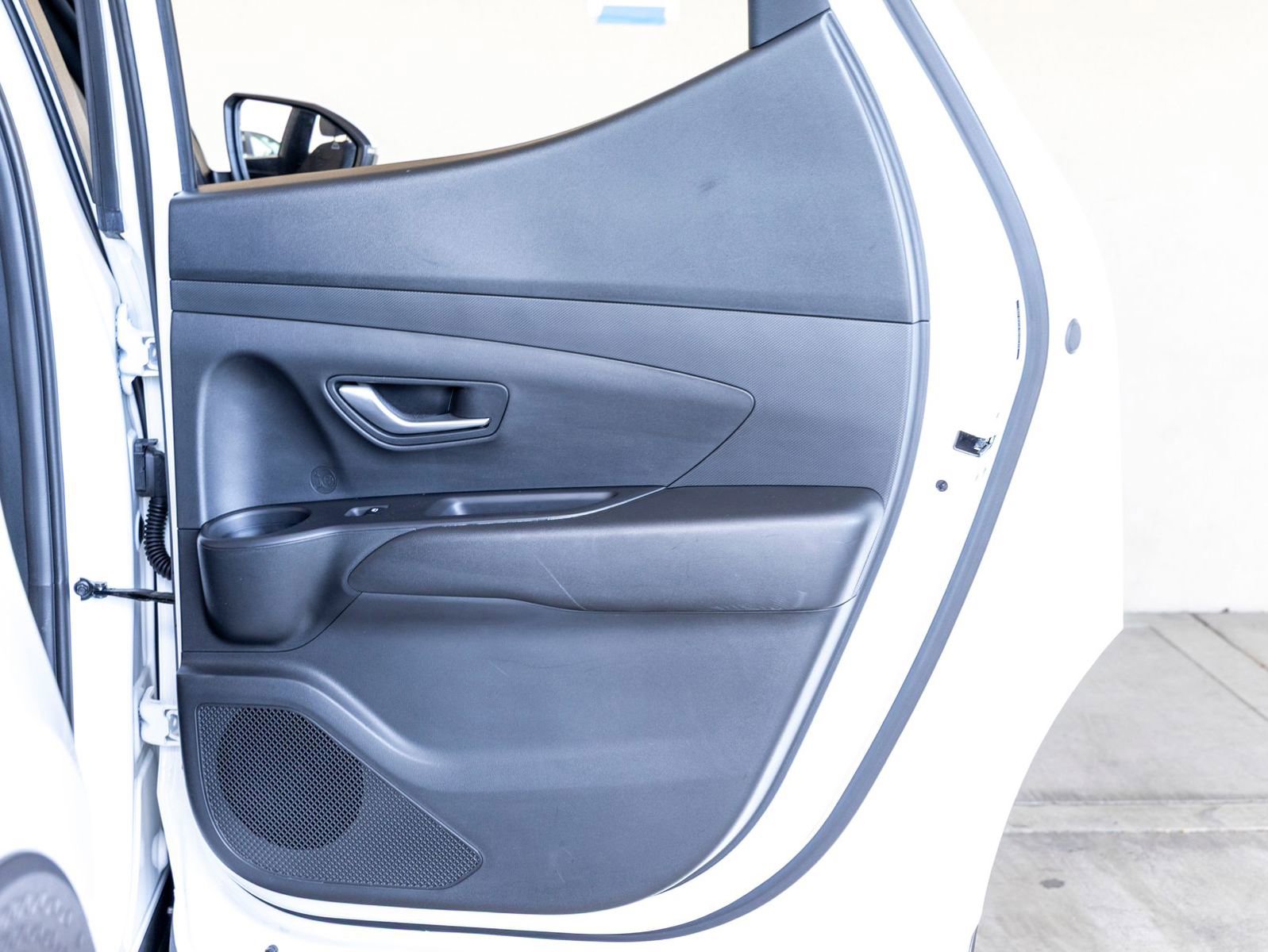 Used 2024 Hyundai Santa Cruz SEL image 23