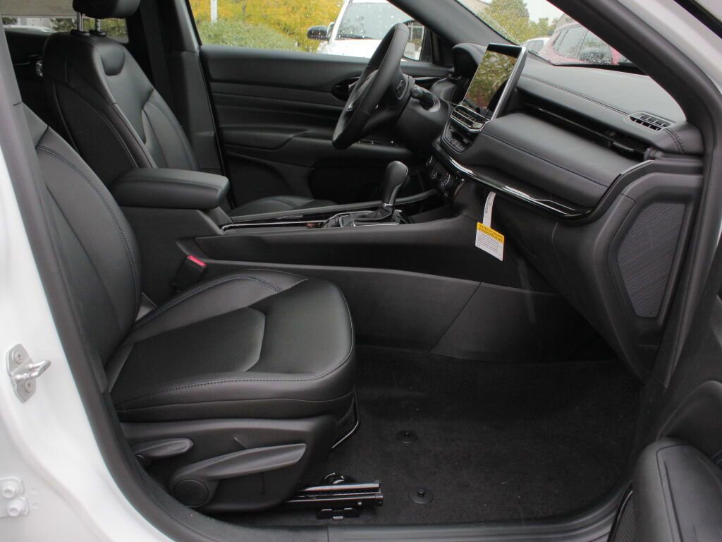 New 2026 Jeep Compass Limited image 7