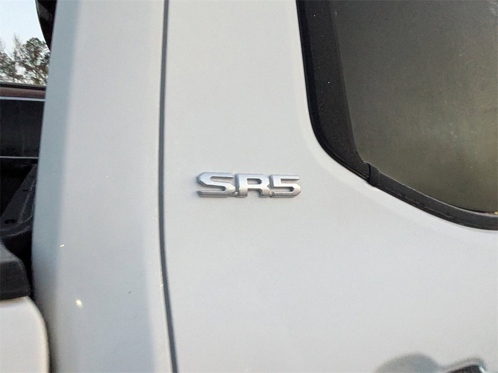 Used 2024 Toyota Tacoma SR5 image 9