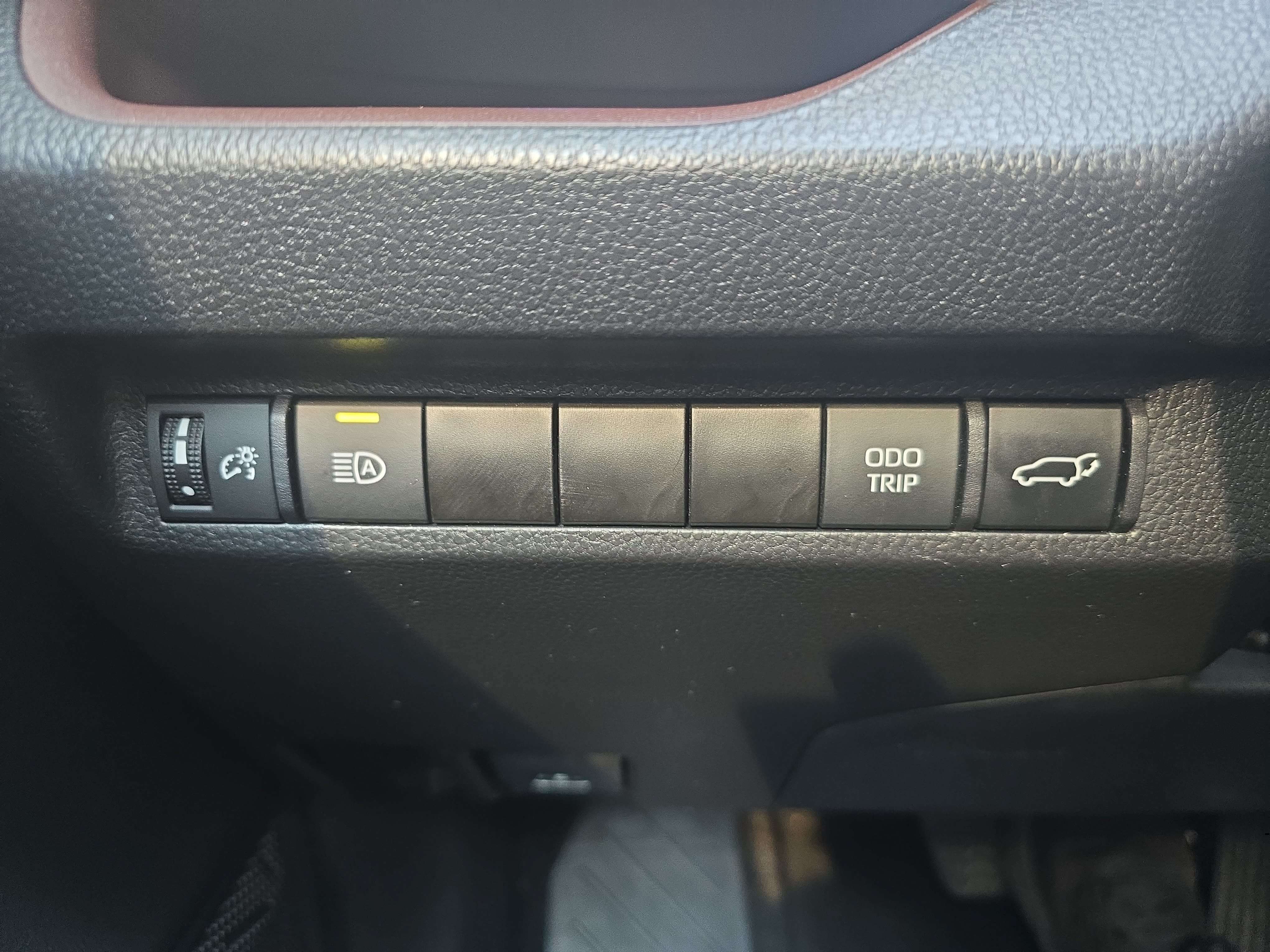 Used 2023 Toyota RAV4 Limited FWD image 26