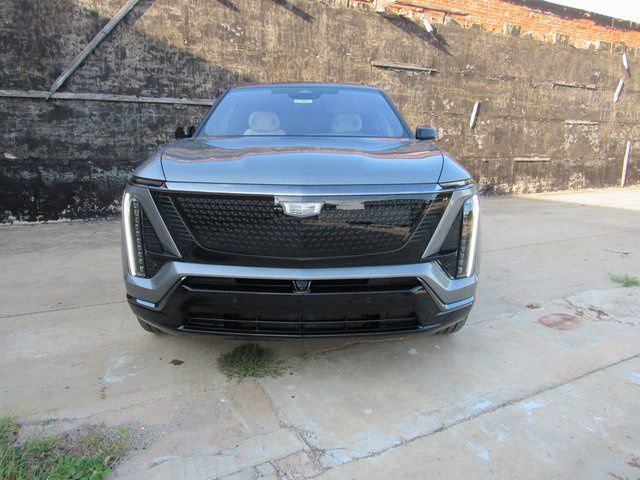 New 2026 Cadillac Vistiq Sport image 2