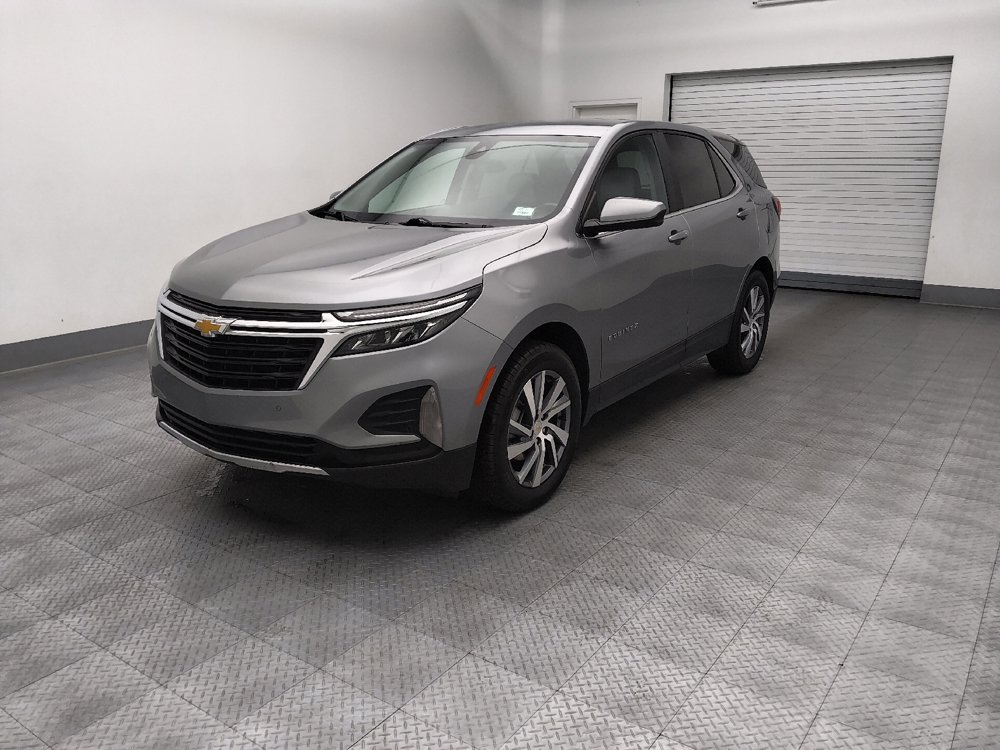 Used 2023 Chevrolet Equinox LT AWD/4WD image 2