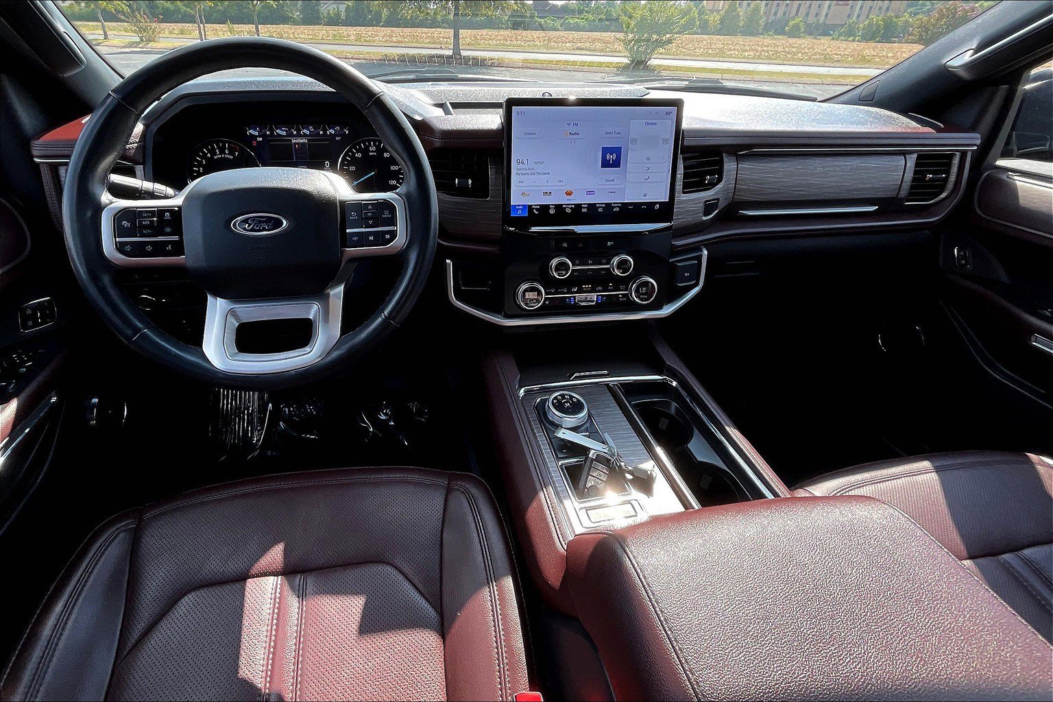 Used 2024 Ford Expedition Max Limited image 15