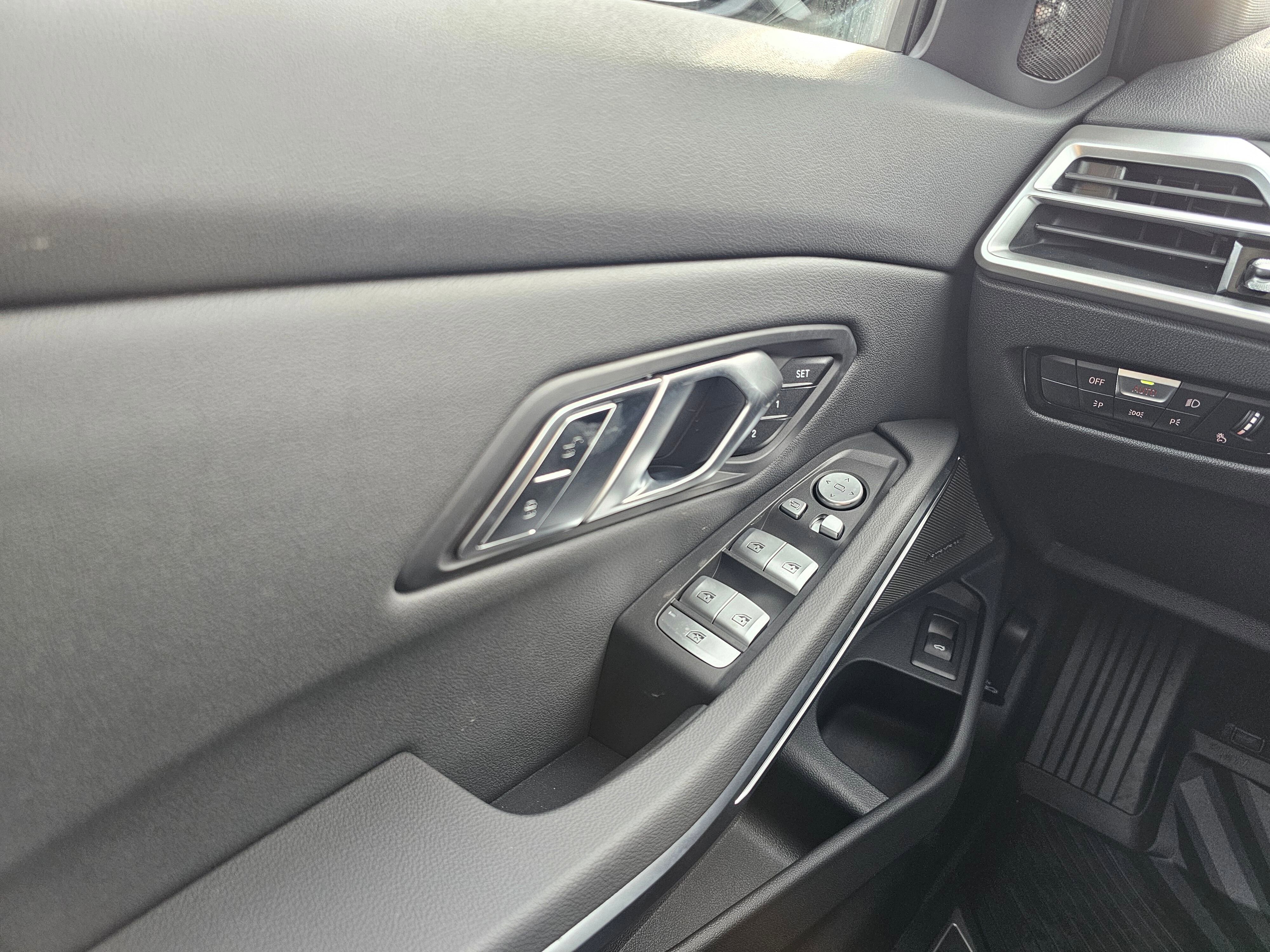 New 2026 BMW 330i xDrive Sedan w/ Premium Package image 29