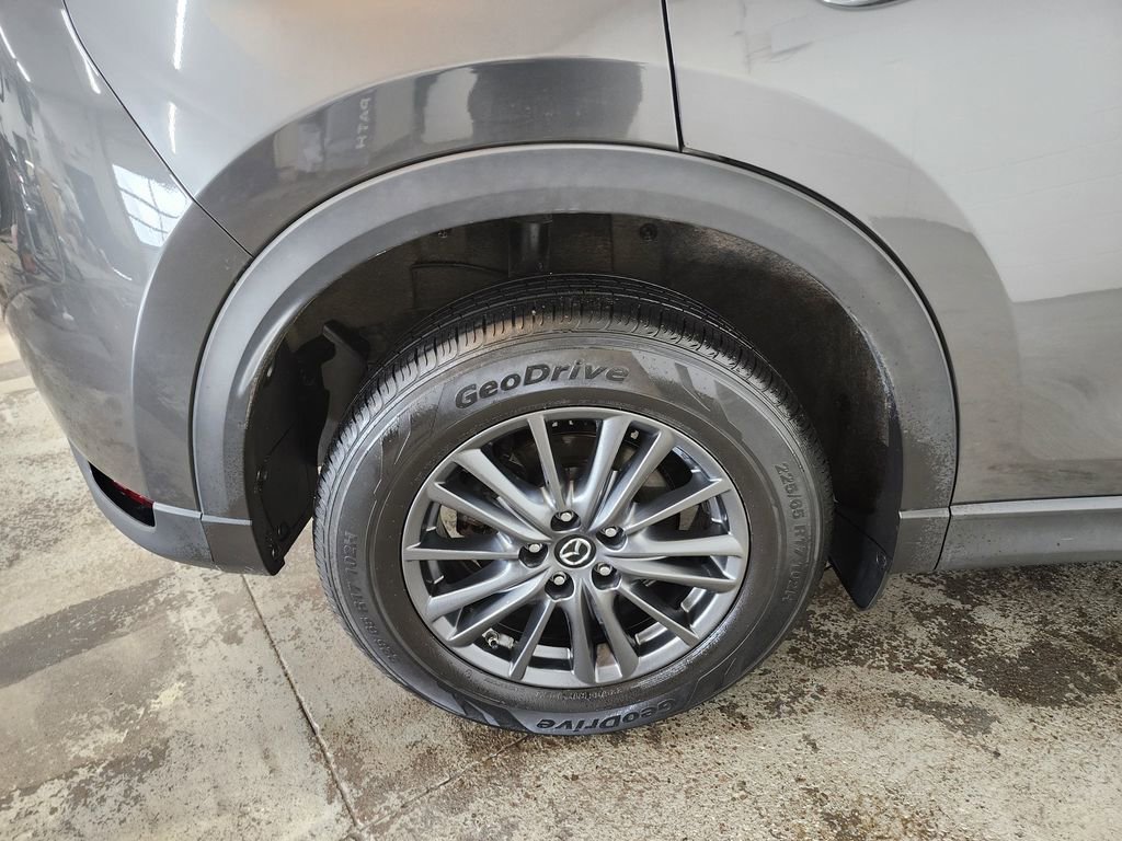 Used 2019 MAZDA CX-5 Touring image 42