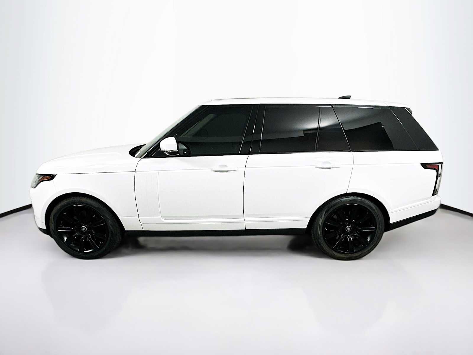Used 2021 Land Rover Range Rover Westminster Edition image 2