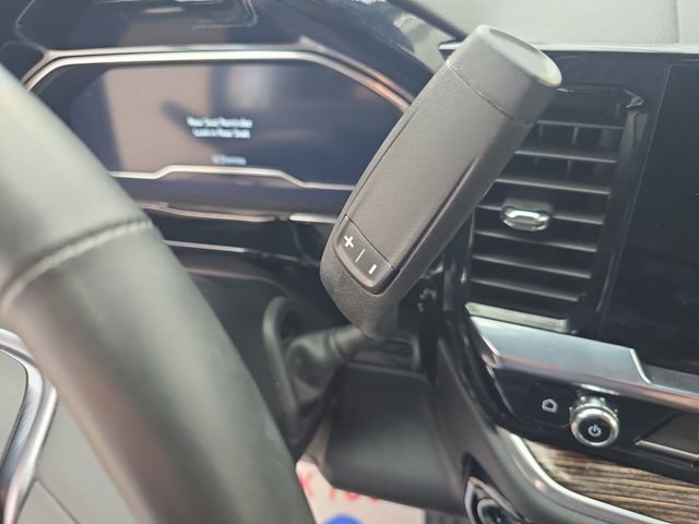 Used 2024 GMC Sierra 1500 SLE w/ Preferred Package image 23