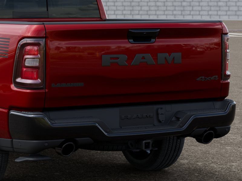 New 2026 RAM 1500 Laramie AWD/4WD image 14