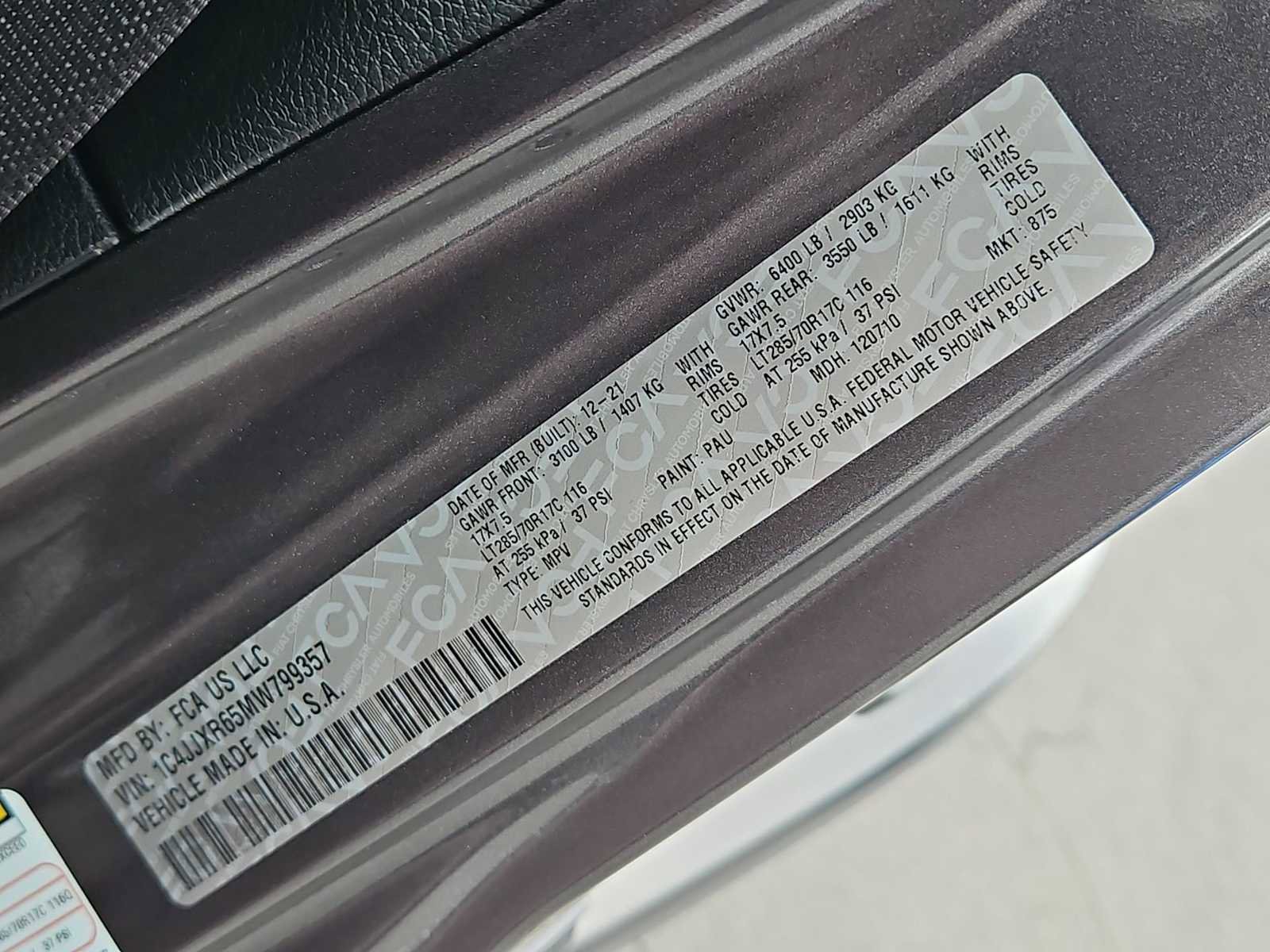 Used 2021 Jeep Wrangler Unlimited Rubicon 4xe w/ Safety Group image 35