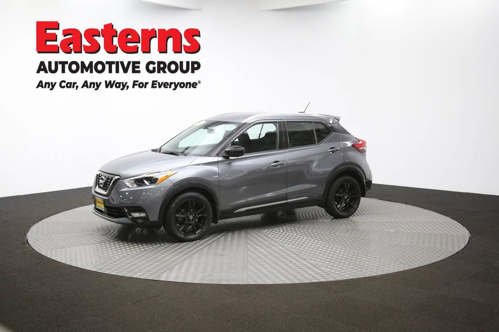 Used 2020 Nissan Kicks SR image 54