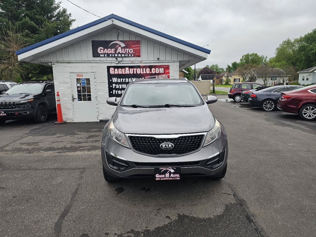 Used 2016 Kia Sportage LX w/ Option Group 017 AWD/4WD image 2