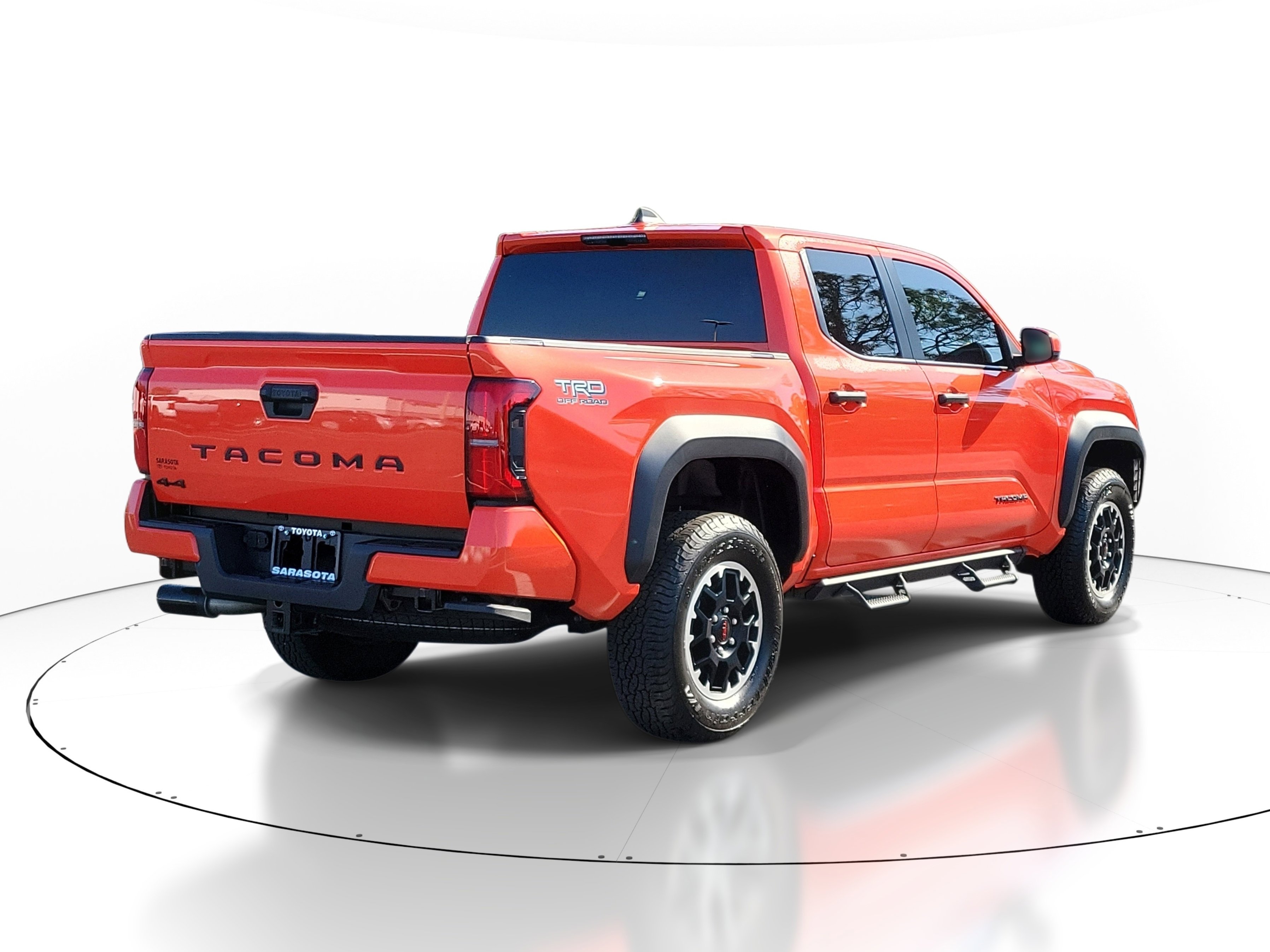 Used 2024 Toyota Tacoma TRD Off-Road image 6
