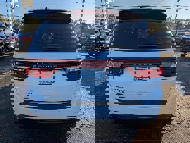 Used 2021 Dodge Durango SXT image 5