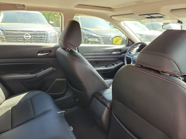 Used 2019 Nissan Altima 2.5 SR w/ SR Premium Package image 28