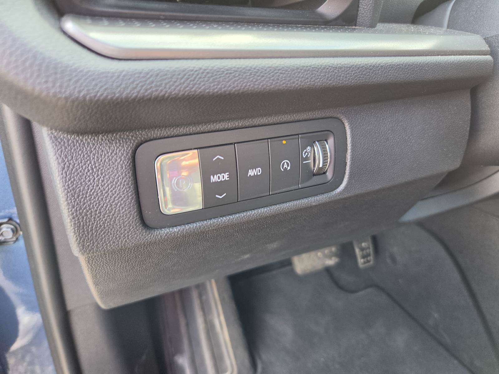 Used 2026 Chevrolet Traverse LT AWD/4WD image 18