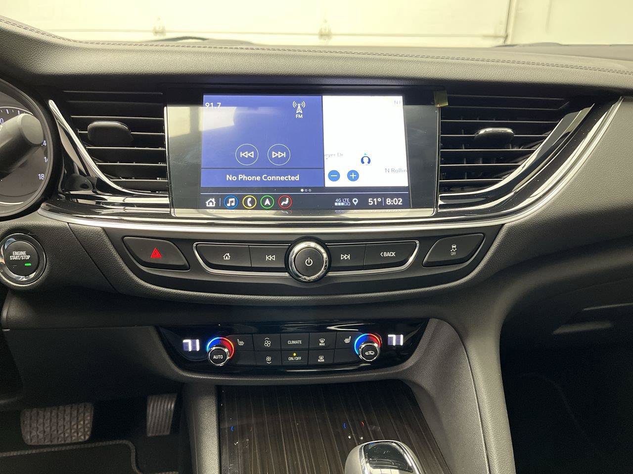 Certified 2020 Buick Regal Essence FWD image 18