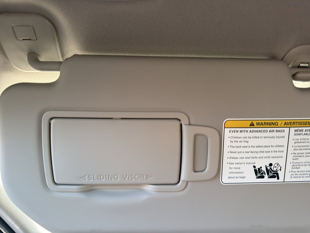 Certified 2023 Nissan Rogue SV image 24